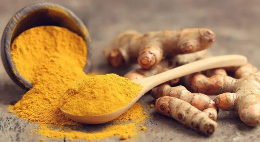 7 Health Benefits of Curcumin & How to add it to your Diet