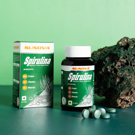 Spirulina bottle front view with clear label